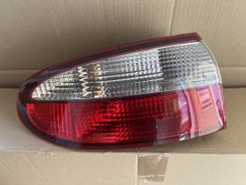 Bal hátsó külső lámpatest Lanos ferdehátú